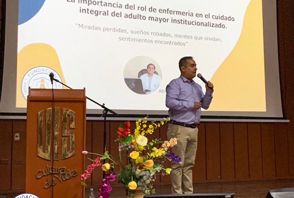 La importancia del rol de enfermería en el cuidado integral del Adulto Mayor